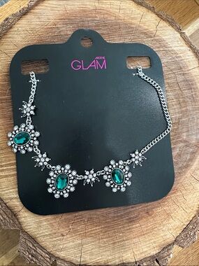 Ardene Glam Silver Necklace with Emerald Stones and Rhinestone Florals